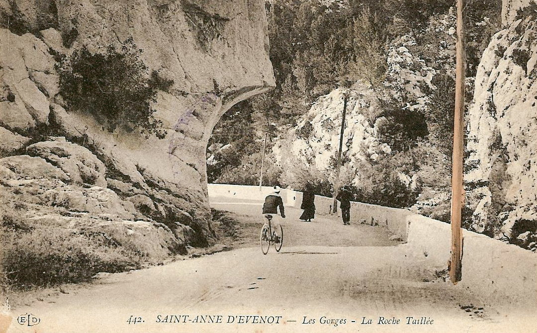 La roche taillee